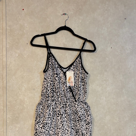 Chic Animal Print Jumpsuit - Picture 2 of 14